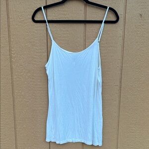 Monoreno White Camisole Top. Medium